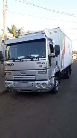 FORD CARGO 815 E
