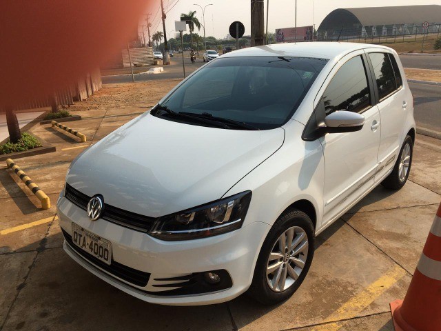 VW FOX 1.6 CONNECT