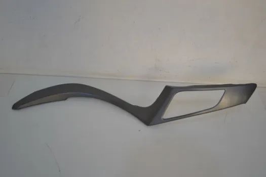 Moldura Friso Difusor Central Esquerdo Elantra 2015 Original