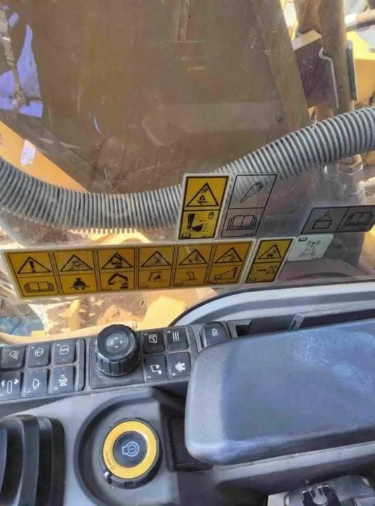 Escavadeira Caterpillar 320gc- Ótima Oportunidade! - Foto 6