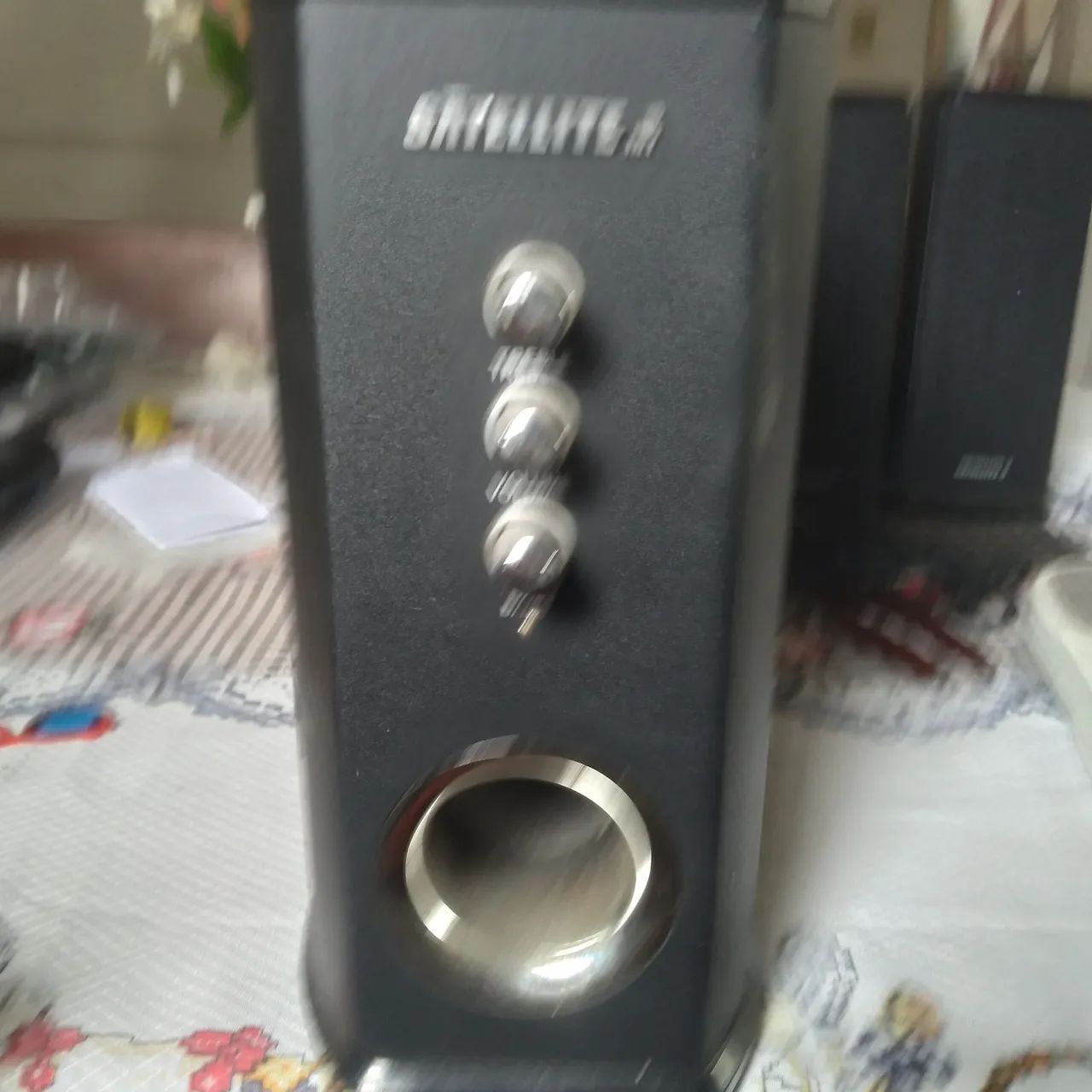 Caixa de Som 2.1 Satellite 3 - Foto 5