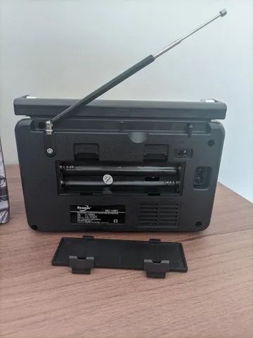 Rádio Portátil AM e FM  - Foto 4