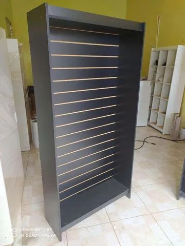 Estante Canaletado Preto - MDF - Foto 2