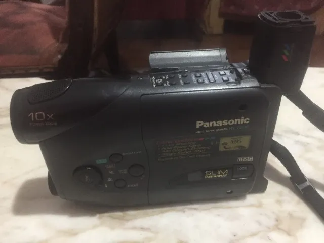 Filmadora / Câmera de vídeo Panasonic NV-R200 !!!