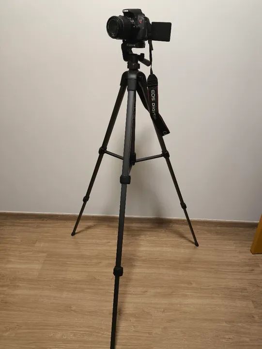 Câmera Profissional Canon T5i com Lente e Assessórios  - Foto 5