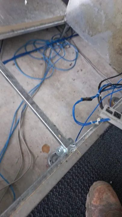 compra e venda de piso elevado e carpete  - Foto 4