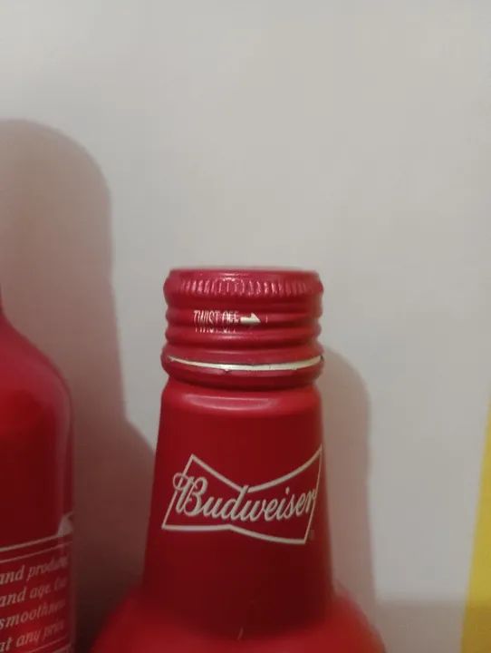 3 Garrafas de Alumínio Budweiser - Foto 4