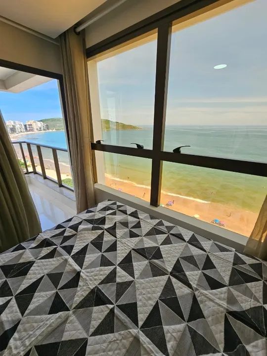 Apto Beira Mar, Luxo, C/3 Quartos, C/2 Garagem