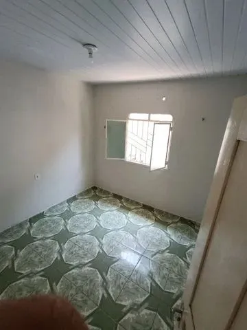 Casa a venda no Itapuã