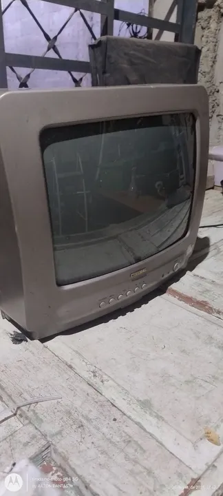 Televisão 14 ,polegadas, colorida, usada