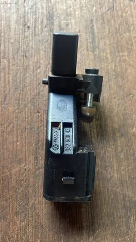 Sensor De Rotação Saveiro 1.6 G5 032906433