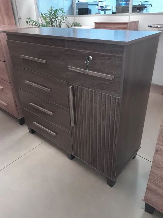 NEW SHOE CHEST – PLEASE READ: