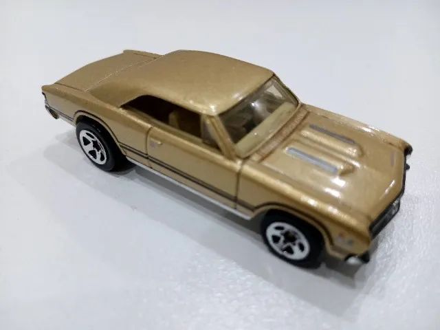 Miniatura Hotwheels Chevelle SS 396 1967 - Chevrolet - Foto 6