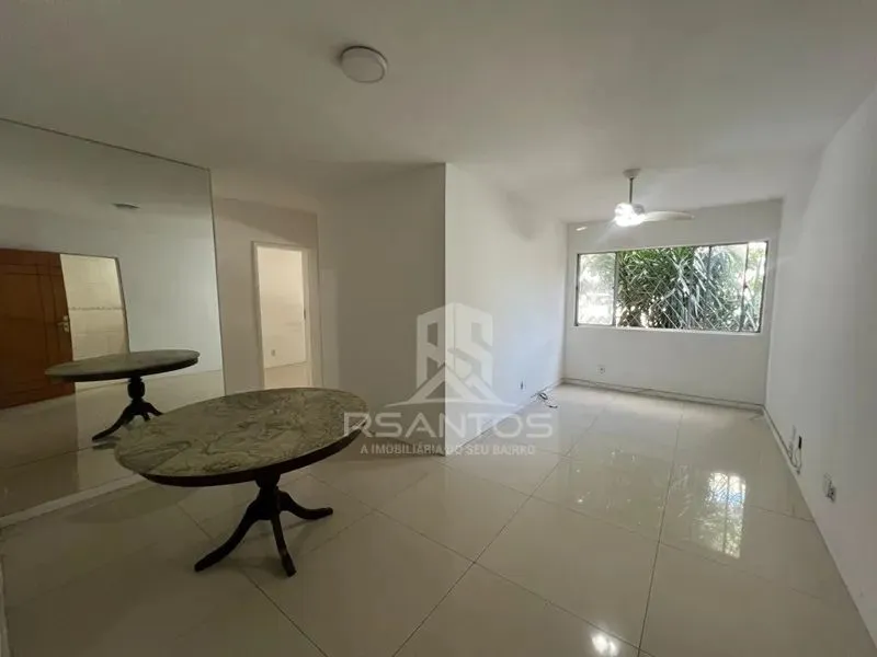 Condomínio Moradas dos Beija Flores - Apartamento vazio e reformado, entrar e morar!