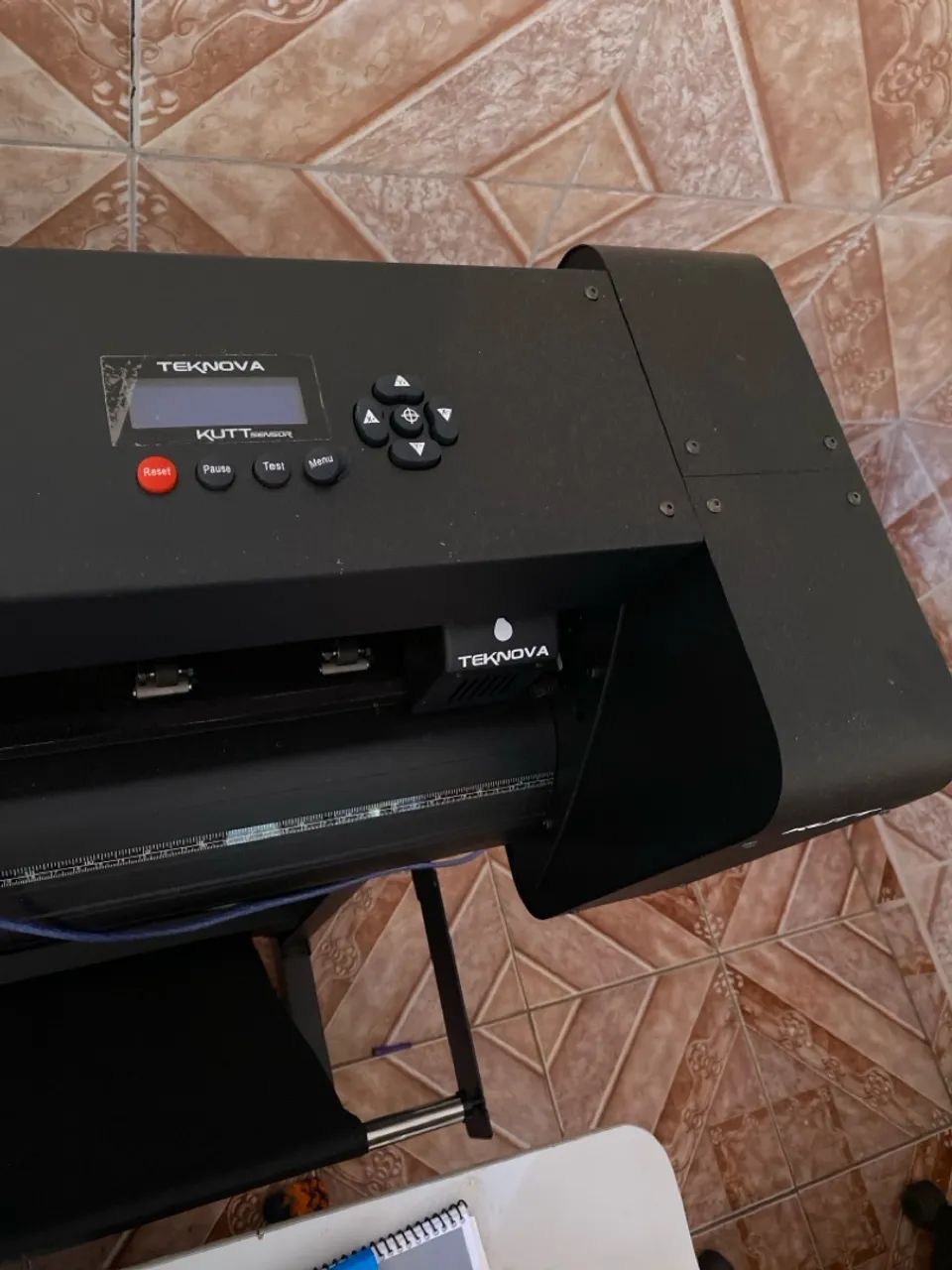 Plotter de Recorte Kutt Sensor 160 corte contorno automático (MAQUINA, PPF, ADESIVO) - Foto 3