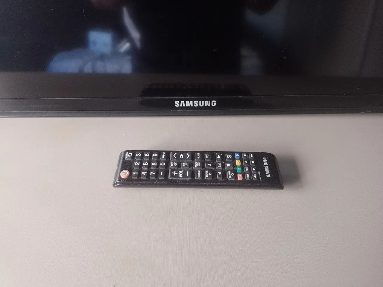 Tv Samsung 32"63824116316673121