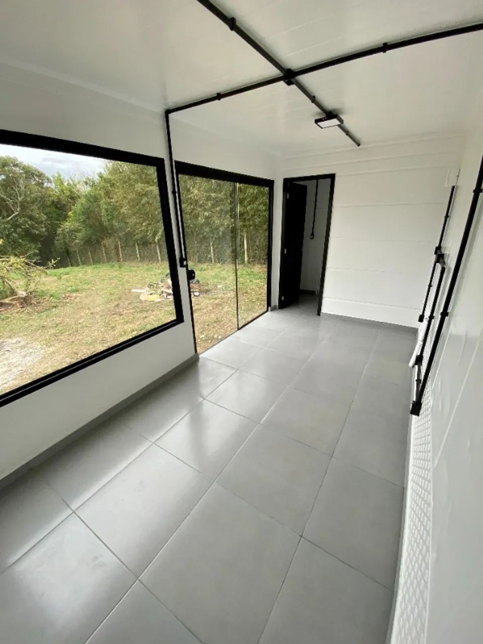 KITNET DUPLA/STUDIO DUPLO CONTAINER MARÍTIMO REEFER 30M² DOIS QUARTOS/COZINHAS E BANHEIROS - Foto 3