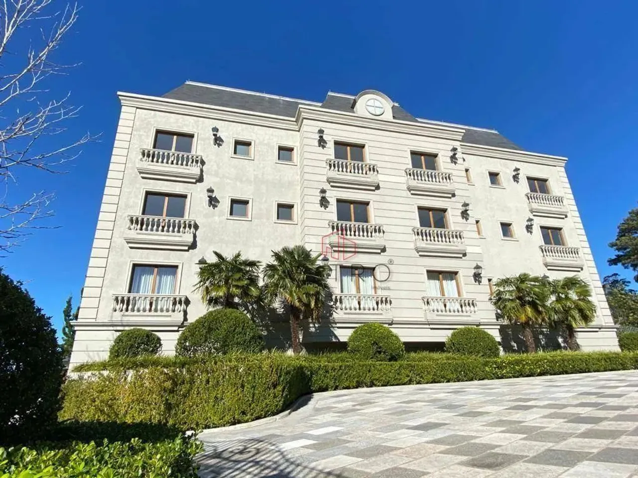 Apartamento de luxo à venda no Condomínio La Liberté em Gramado!