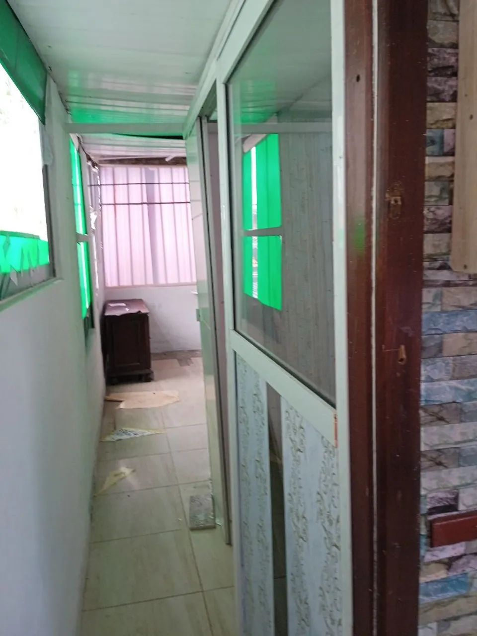 Porta de Varanda esquadrias de alumínio com vidro - Foto 6