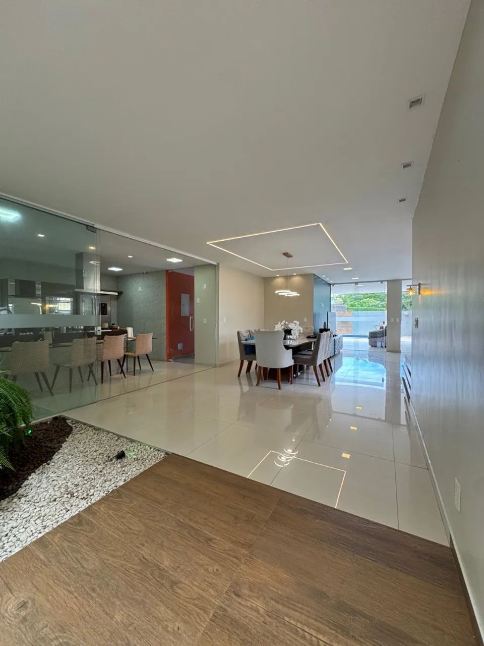 Casa a venda no San Nicolas condomínio 