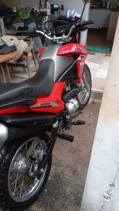 Moto Honda bros esdd - Vermelha - Ótimo estado - Foto 2