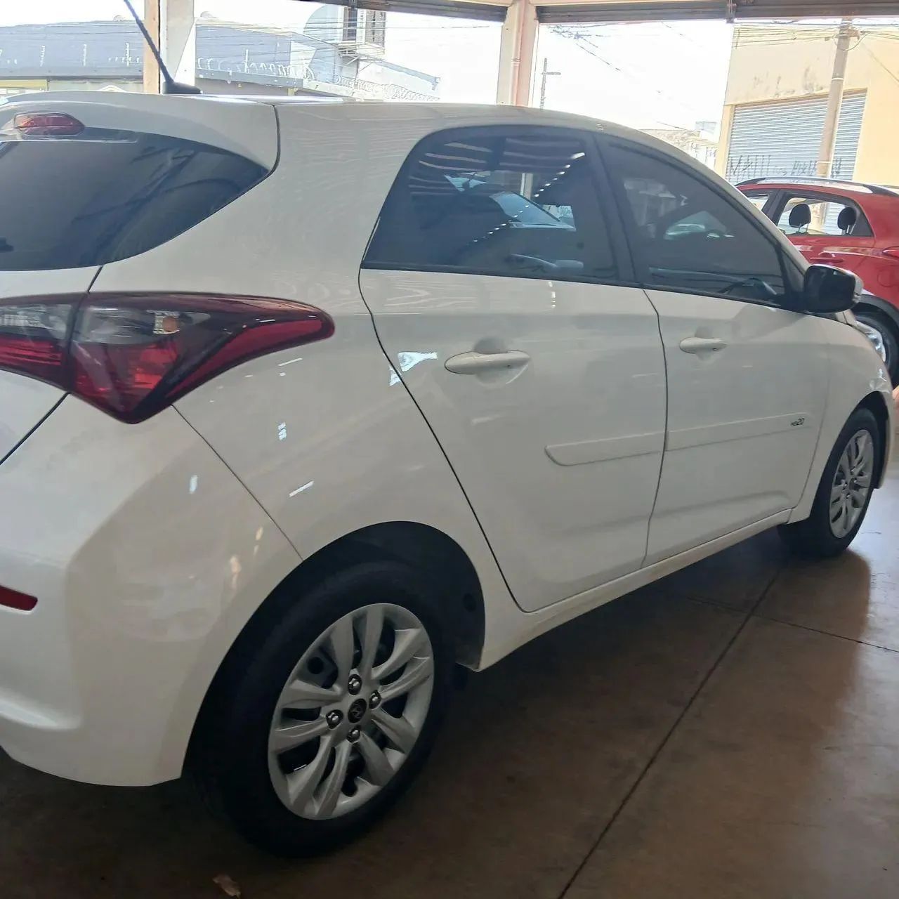 Hb 20 1.0 completo 2019 r54.900,00 - Foto 4