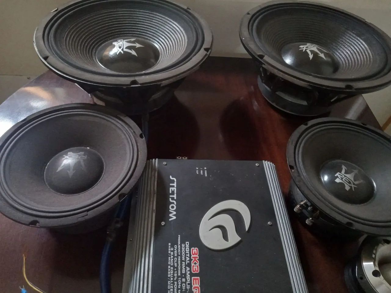 Equipamentos de som para carro 