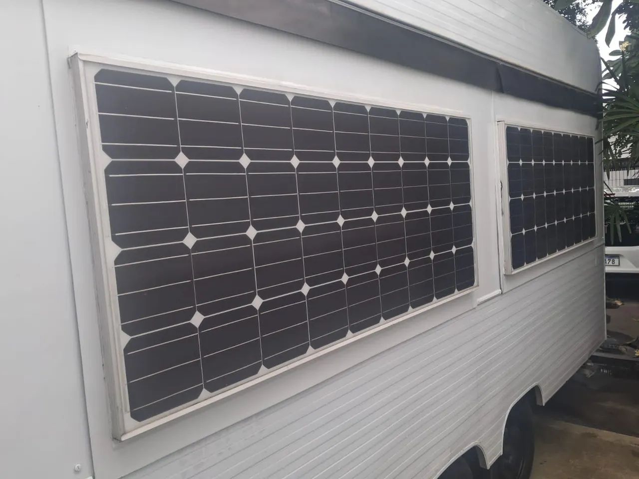 Carreta para Food Truck com Painéis Solares - Foto 4