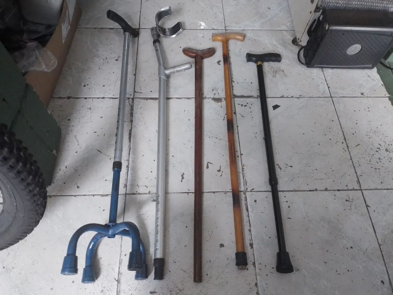 Moleta ou bengala 45$ cada. - Foto 3