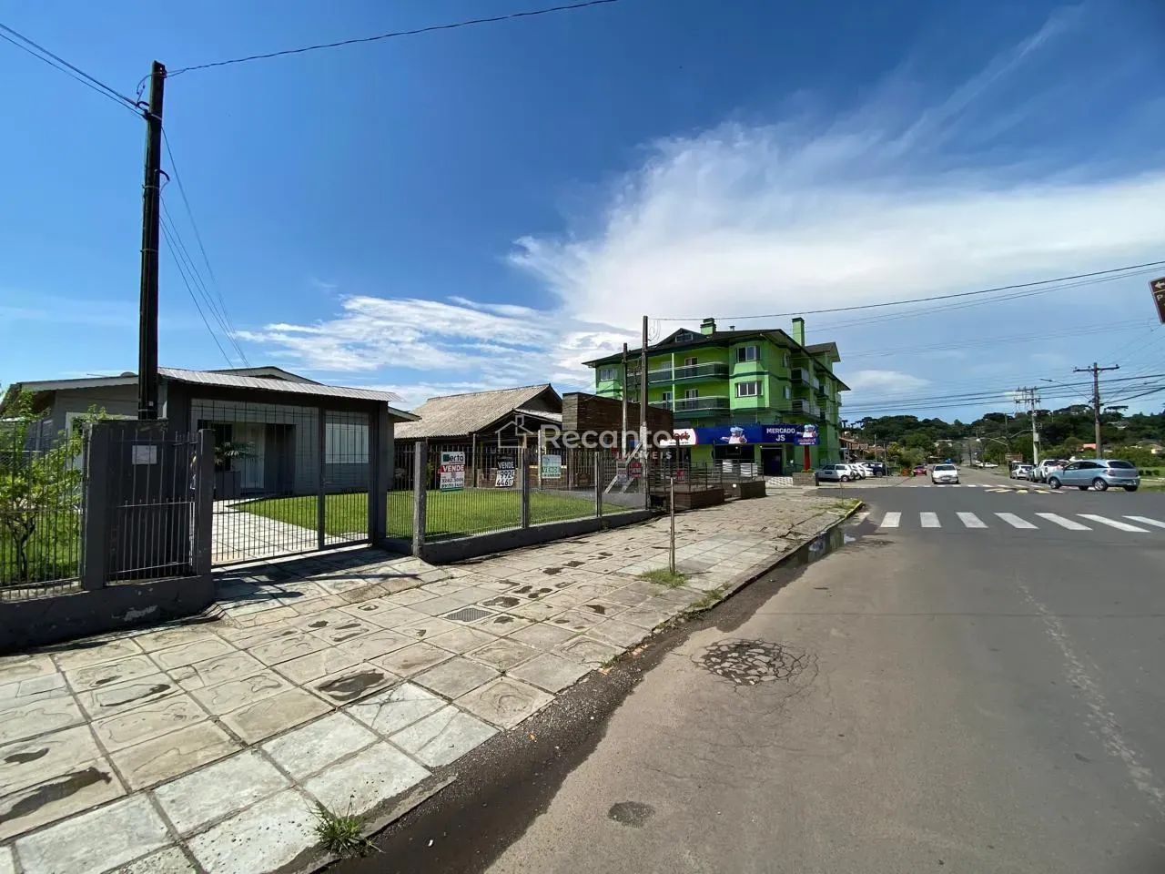CASA E PONTO COMERCIAL NO MESMO TERRENO A VENDA - Foto 3