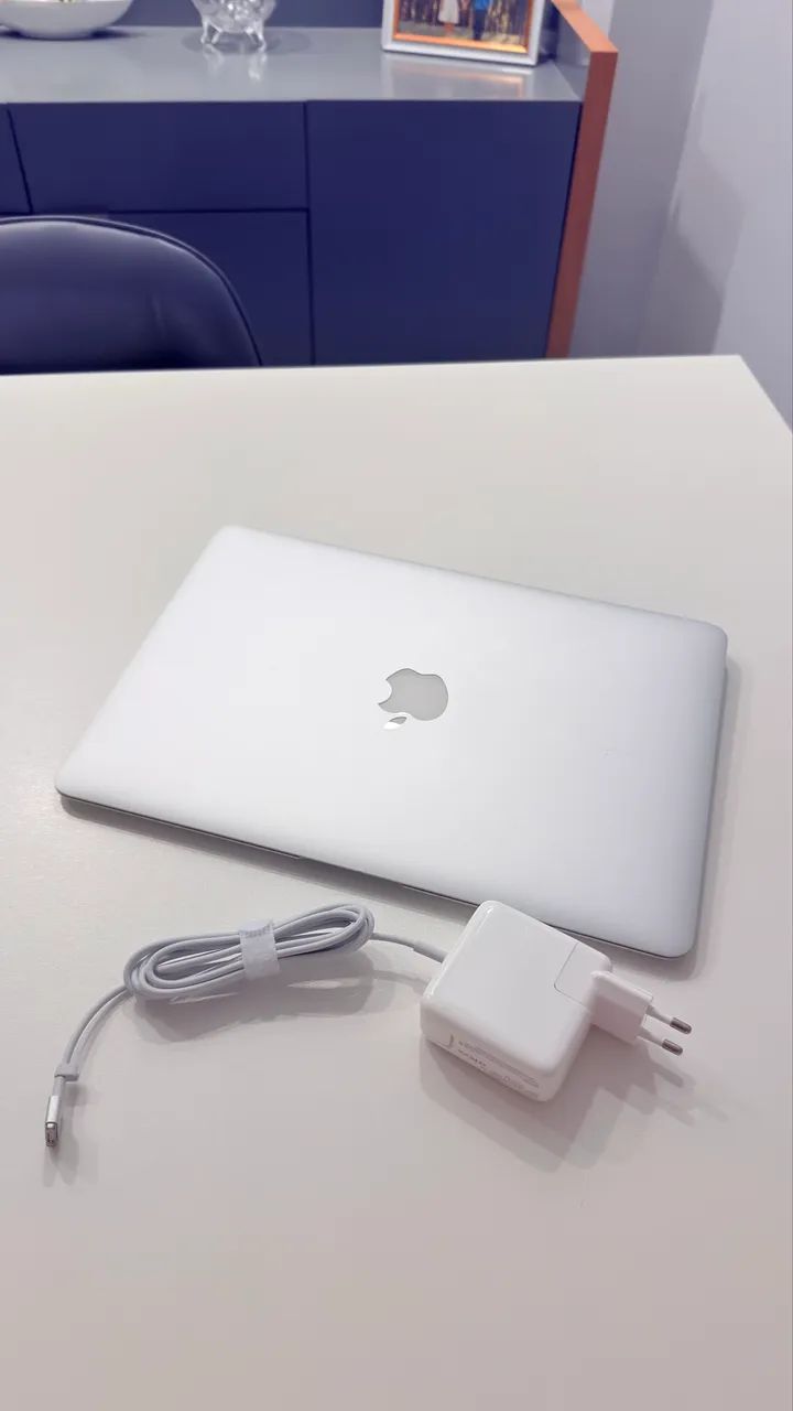 MacBook Air 2017 (i7/8GB/256) - Notebooks - Vila Larsen 1