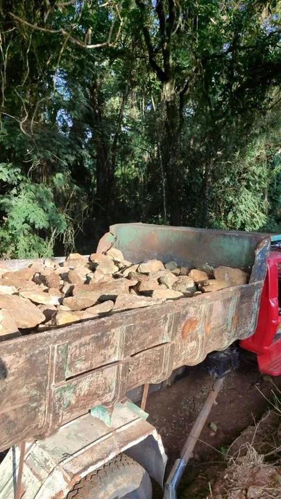 Pedras para lago e revestimento 