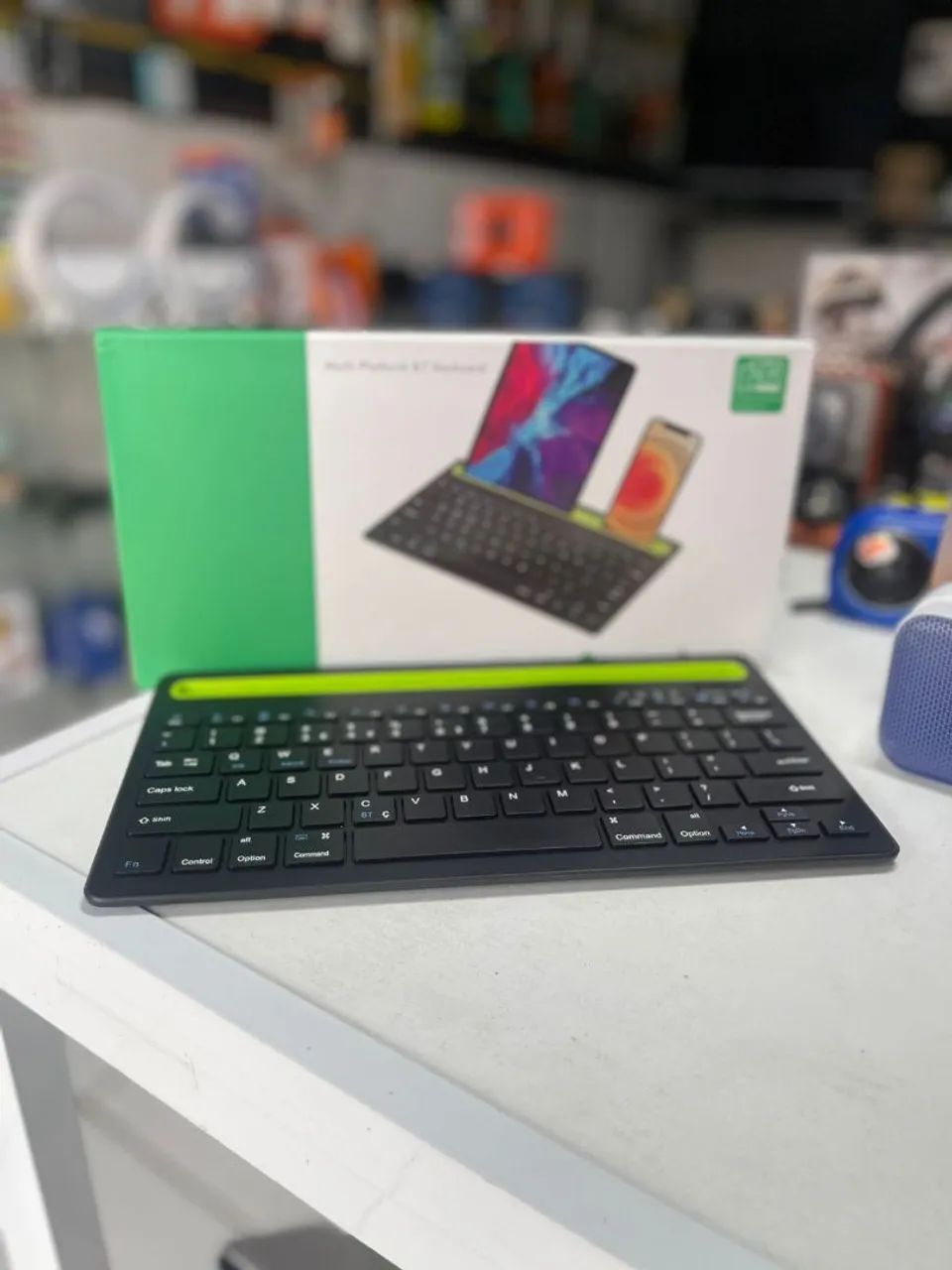 Teclado Bluetooth recarregável multifuncional Android Ios e windows - Foto 2