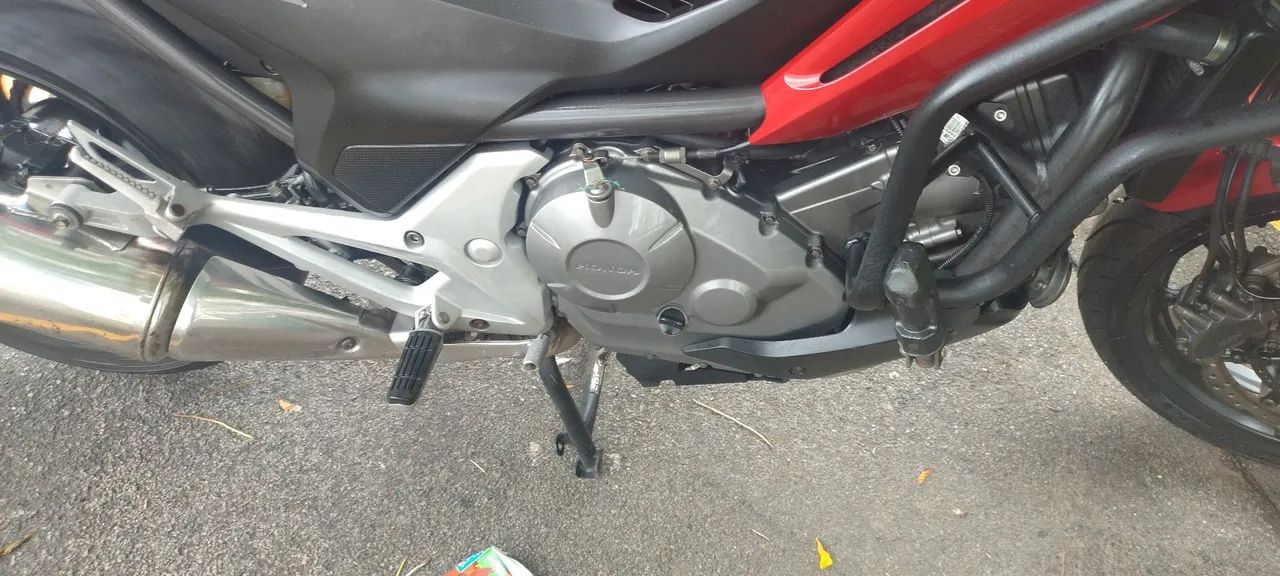 Honda NC700X 2014 com ABS- Impecável! *Troco por carro ou moto menor valor com volta* - Foto 5