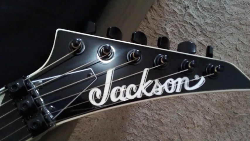 Guitarra Jackson JS Series JS32 warrior - Foto 5