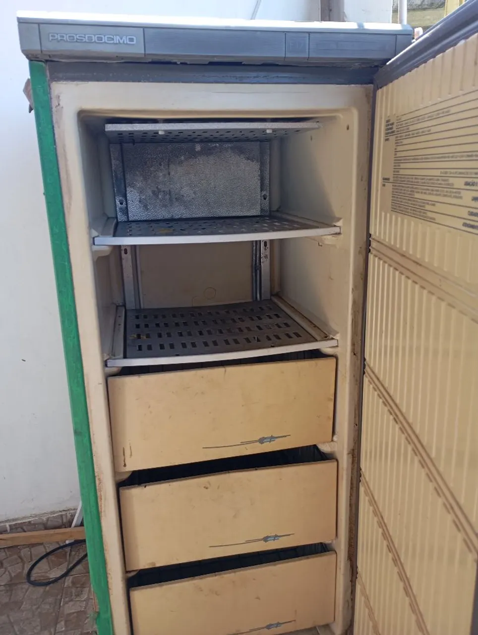 Freezer Vertical Prosdocimo - Ótimo estado!