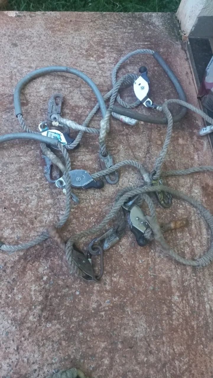 Kit Antiqueda Profissional - Cinto de Segurança, Talabarte e Trava-Quedas - Foto 2