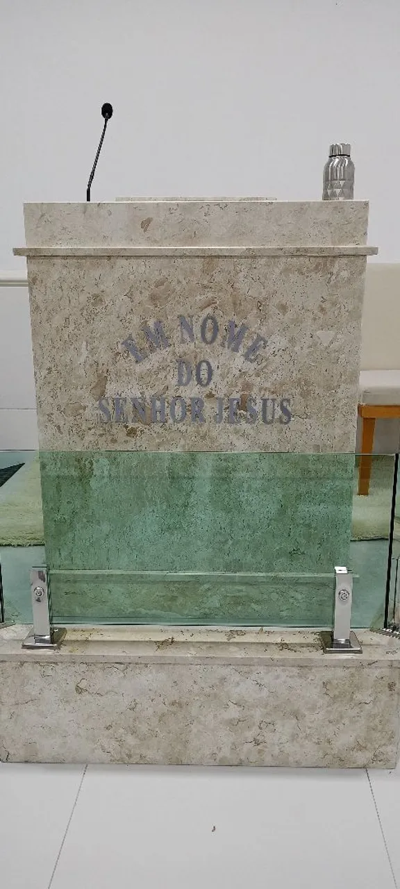 Montagem móveis e acabamento cerâmicas