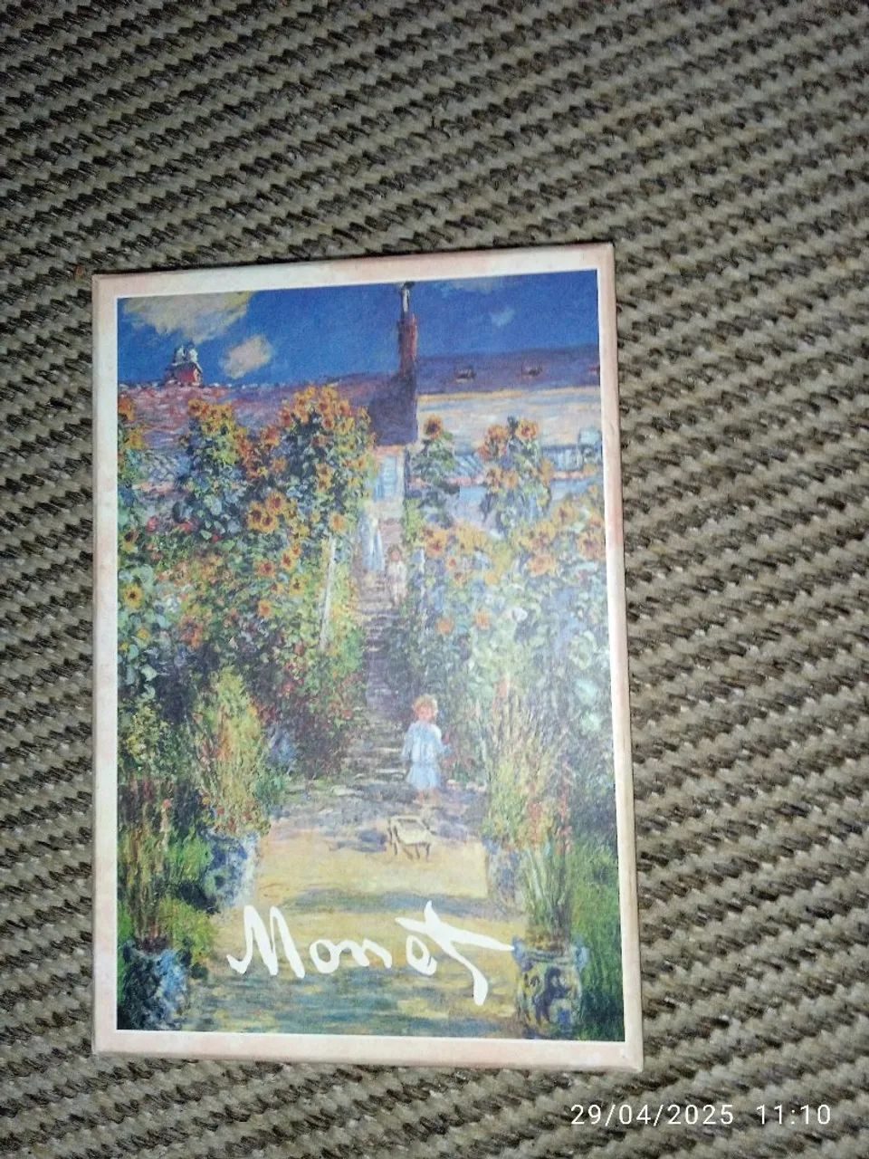 Box com 11 cartões postais com envelopes. Monet 
