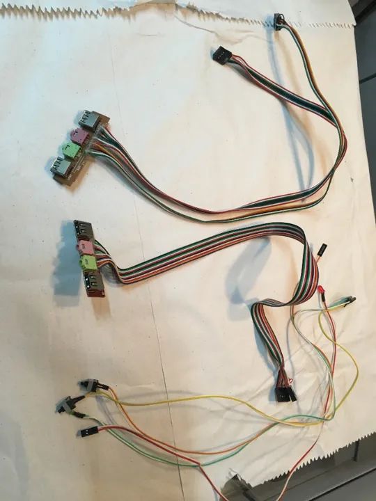 Placa USB Frontal de Gabinete Multilaser GA112  - antiga Leia