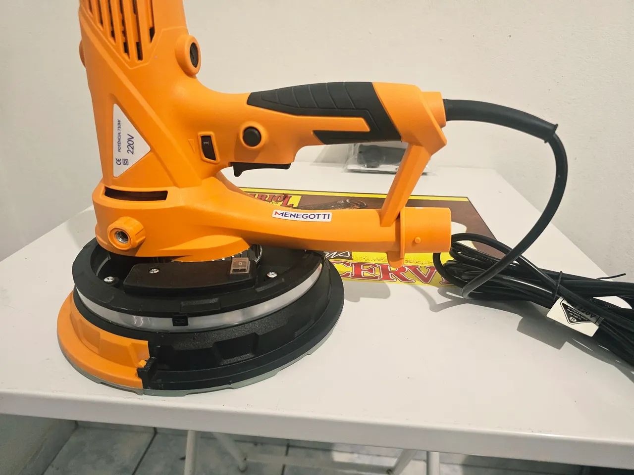 Vendo ou troco lixadeira de parede - Foto 4