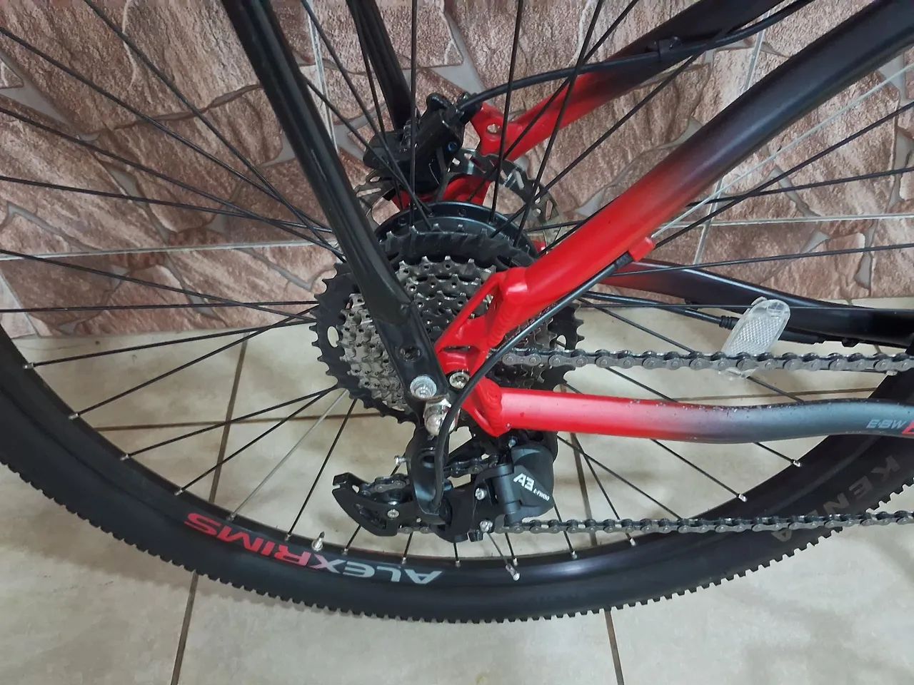 Bicicleta OGGI 8.0S ( elétrica/assistida )  - Foto 4