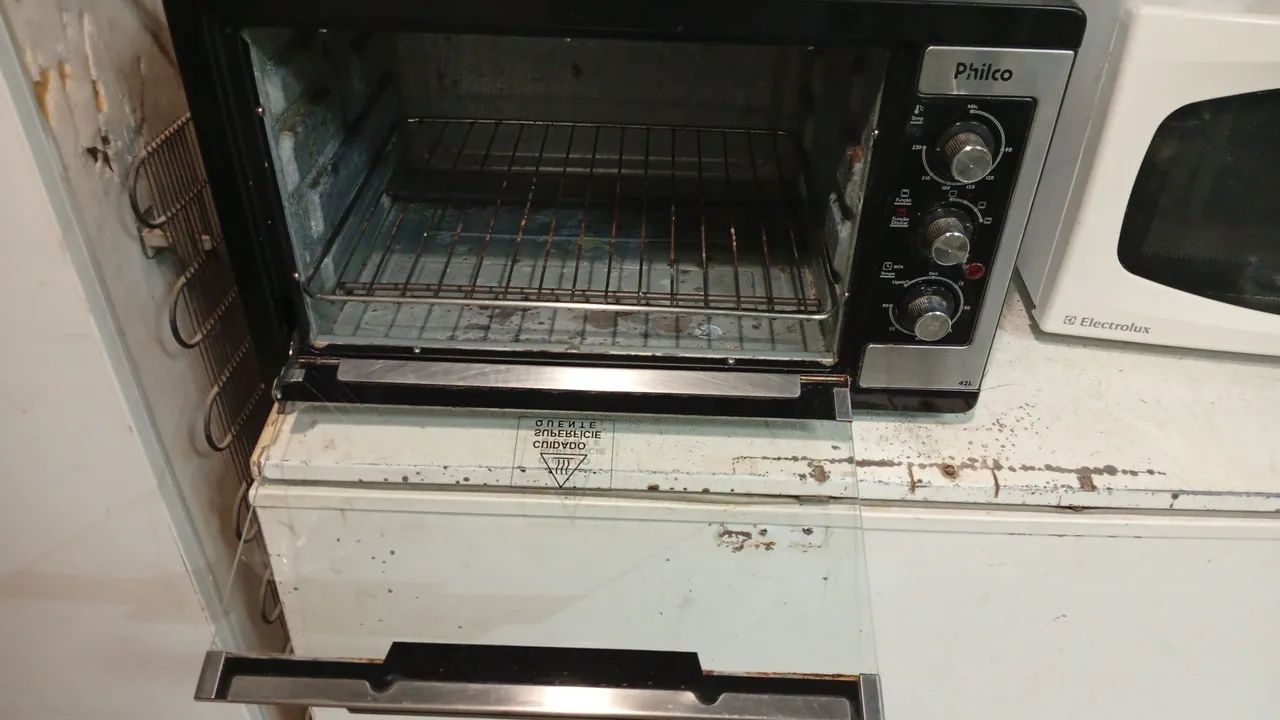 Forno Philco elétrico 42 litros funcionando perfeitamente. - Foto 3
