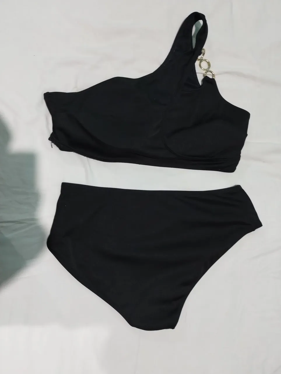 Biquíni Preto Tomara que Caia com Detalhes