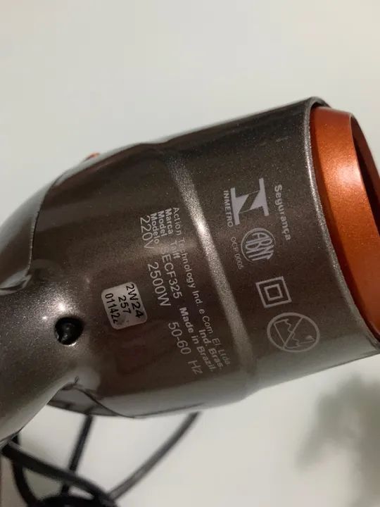 Secador de cabelo Taiff 2500W - 220V