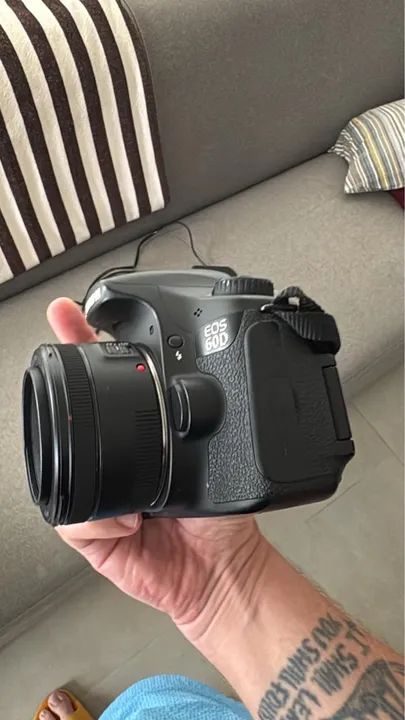 Canon 60D DSLR com lente 50mm 1.8  - Foto 3