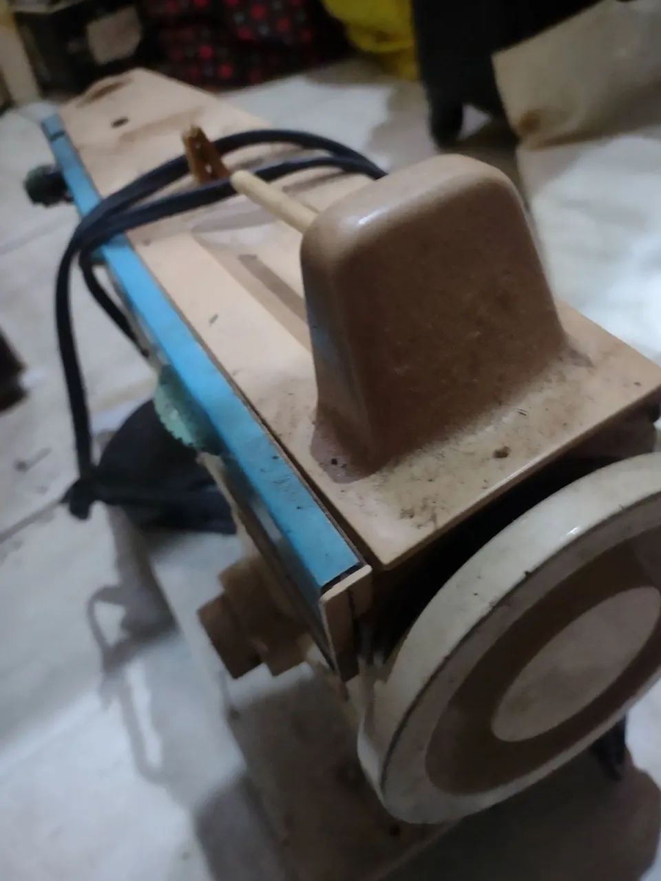 Máquina de Costura Singer