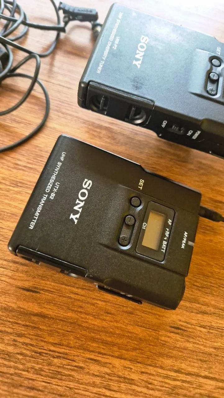 【美品】 SONY UTX-B2 URX-P2 ワイヤレスマイク 送受信機 Microfone De Lapela Sem Fio Sony Utx B2/ Urx-p2 - Microfones e