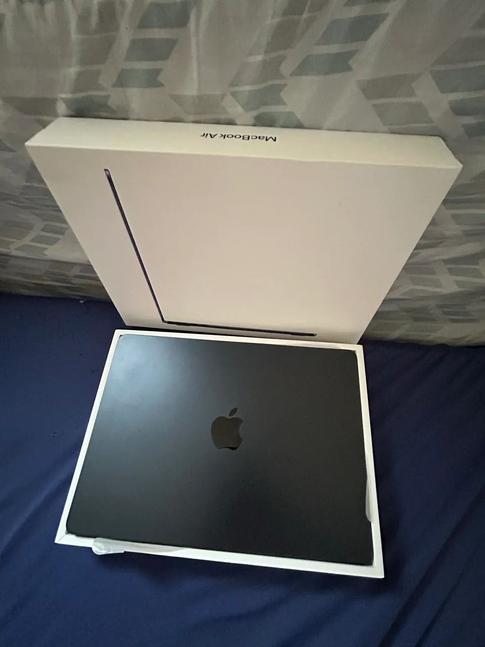 Apple MacBook Air 13 2025 (NOVO) - M4 Chip - 16GB - 256GB SSD