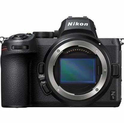 Câmera Nikon Z5 Mirrorless
